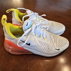 Nike Air max 270 white/crimson/pink foam/black women's size 8